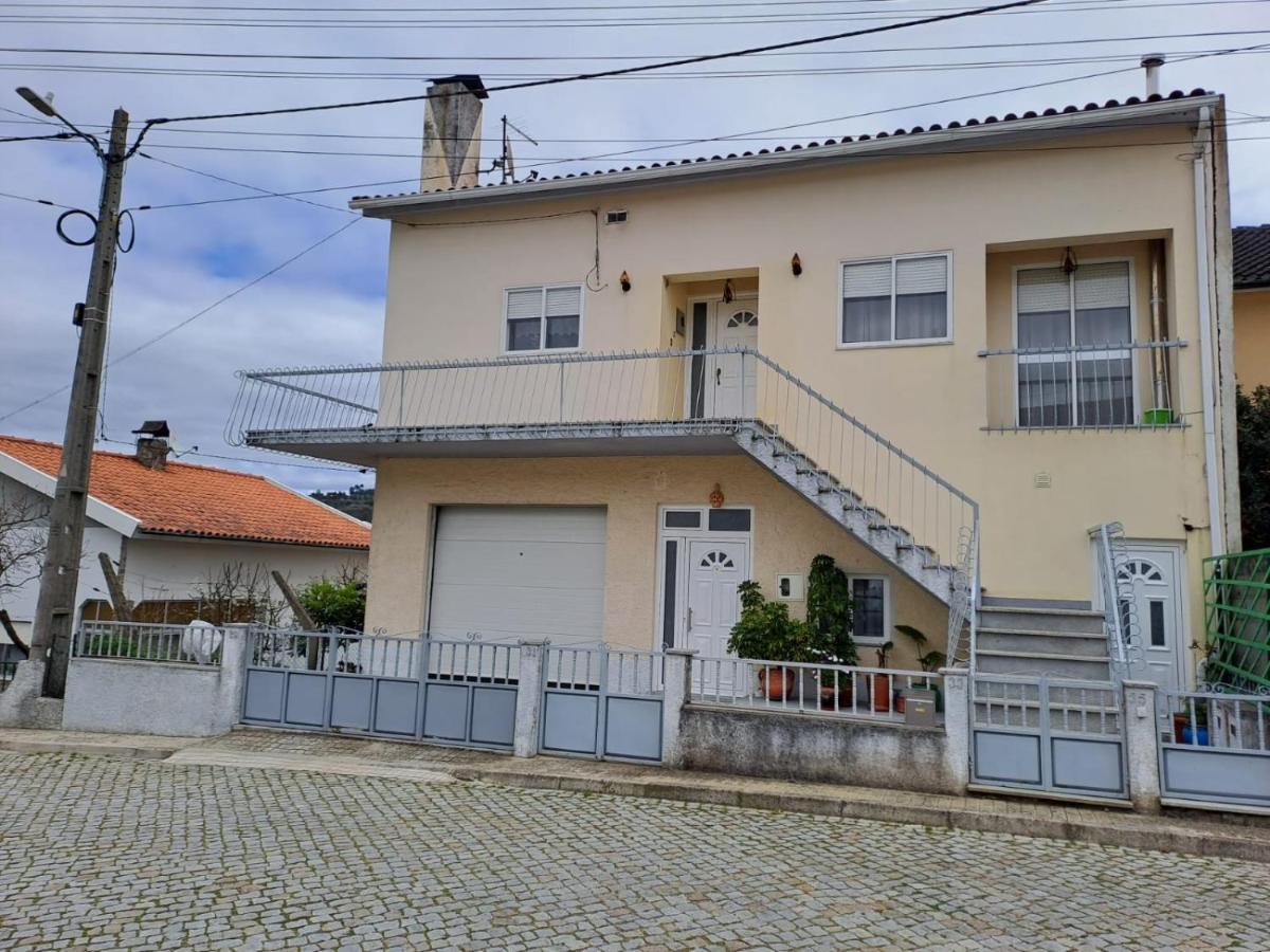 Hotel Vivenda Azevedo Celorico Da Beira Zewnętrze zdjęcie